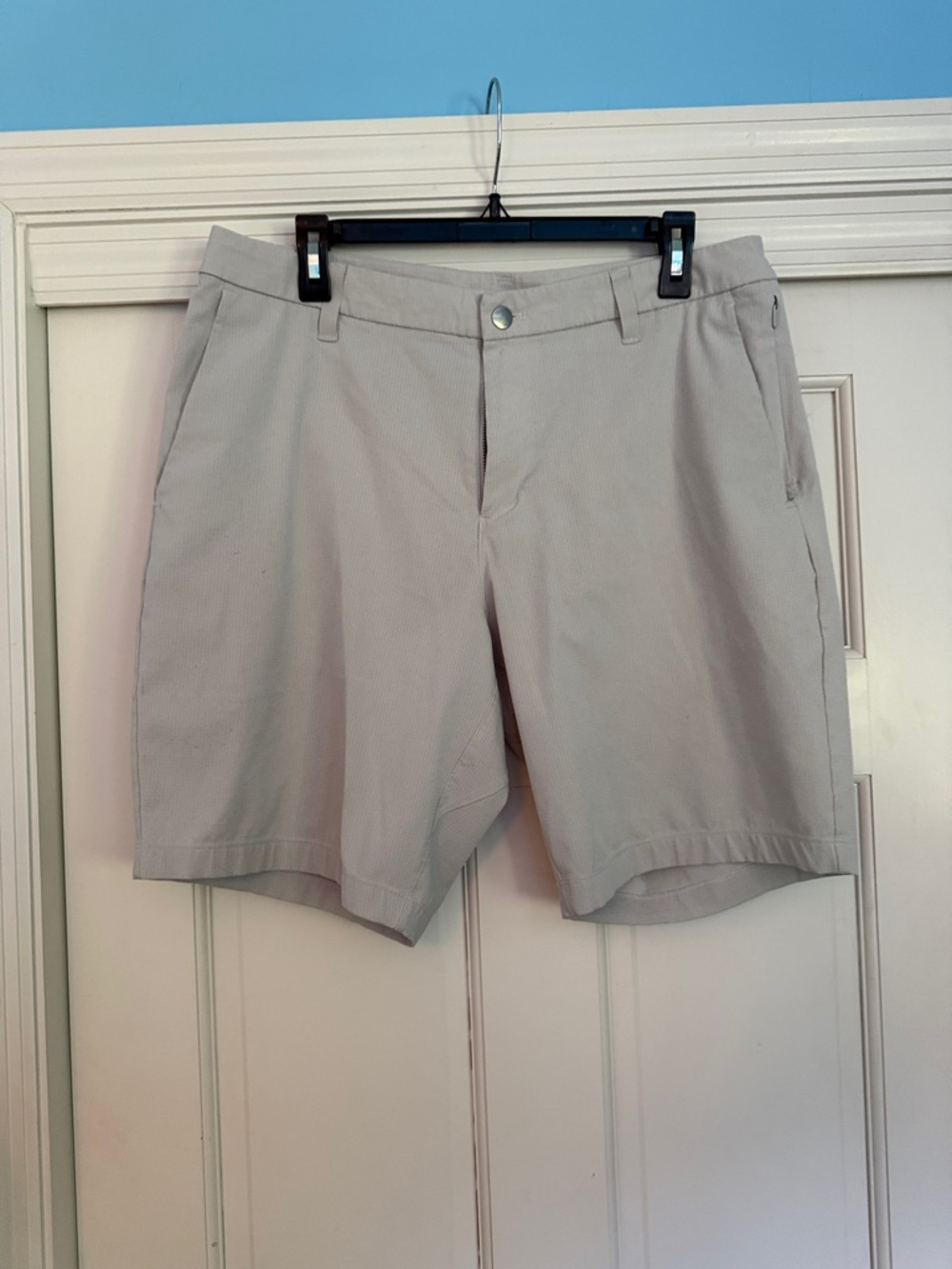 lululemon athletica Light Stone Men's Commission Shorts